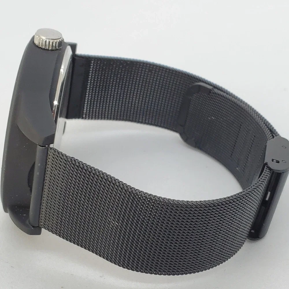 Men's Watch Black‎ Dial 44MM Large Black Case Black Mesh Bands New Battery